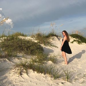 Meet your Posher, Camille